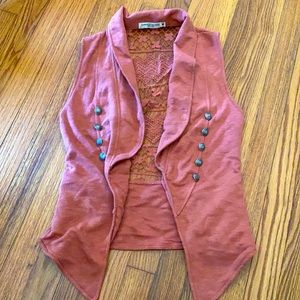 Lace back detail vest from The Buckle - Small